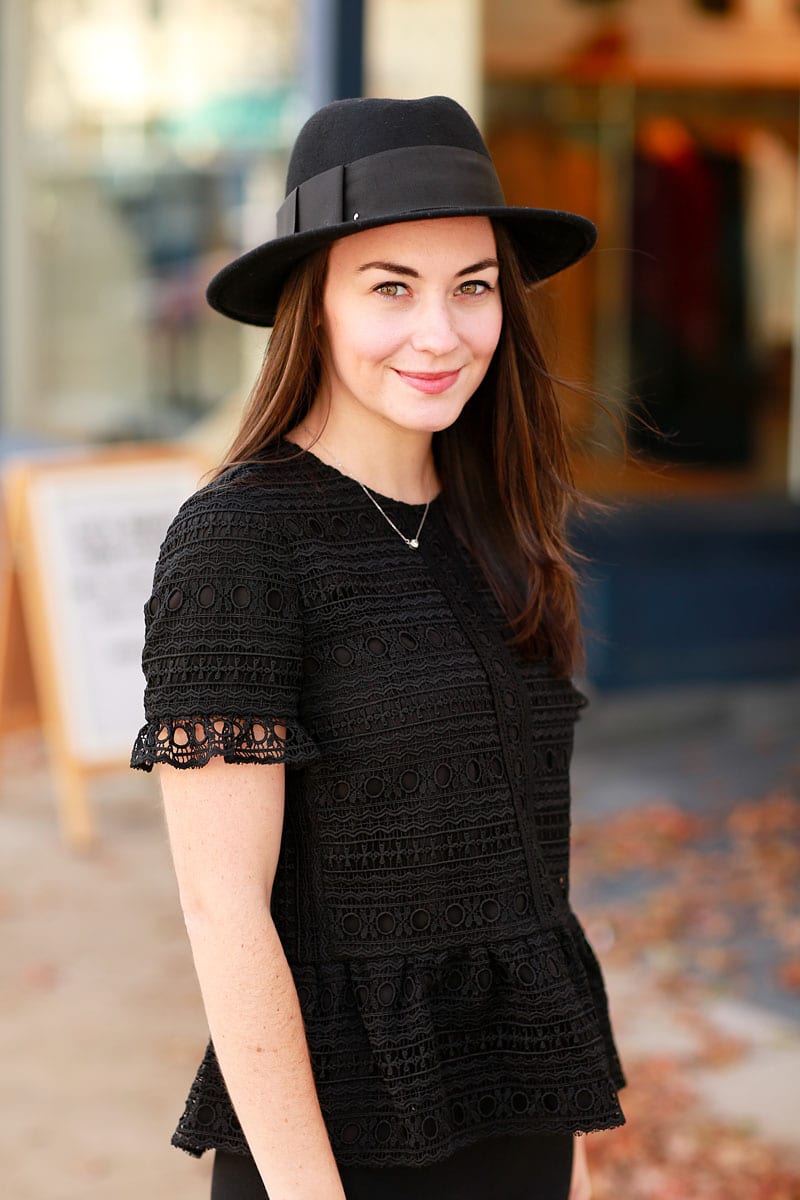 Connecticut style blogger Carly Heitlinger wears a Kate Spade felt fedora.