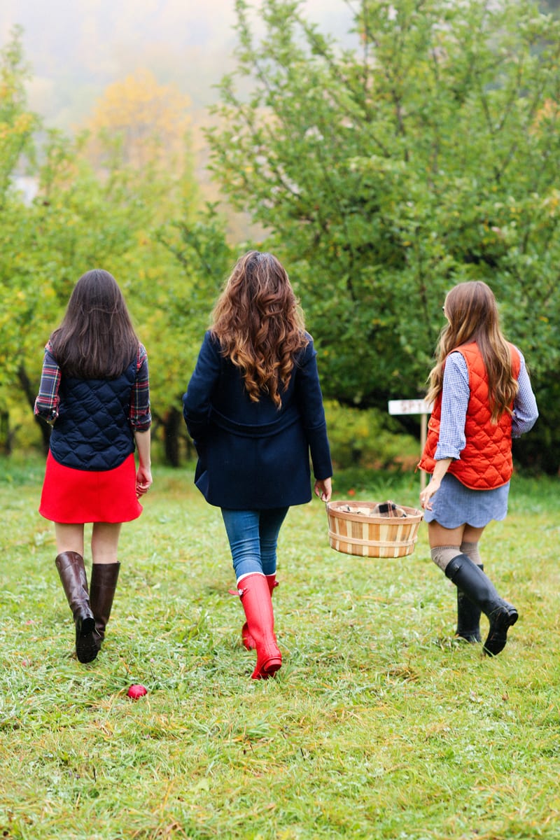 what to wear apple picking