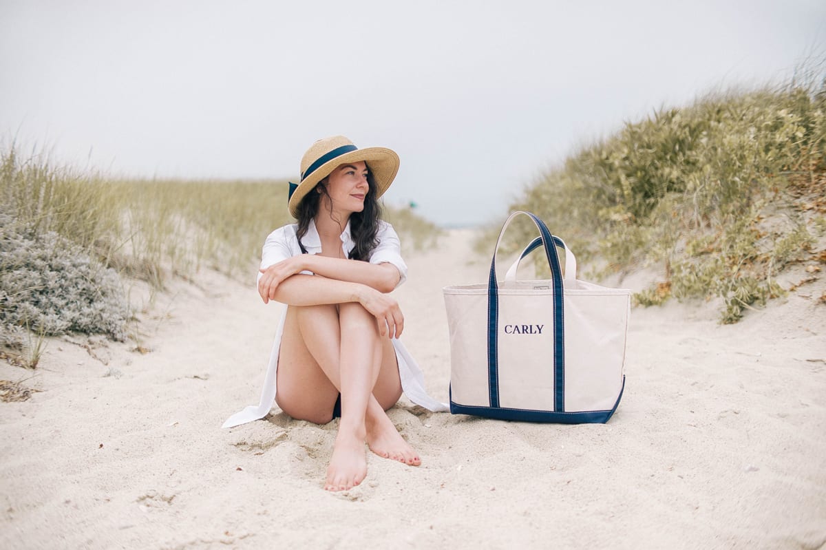 carly riordan shares what to do in nantucket including Jetties Beach