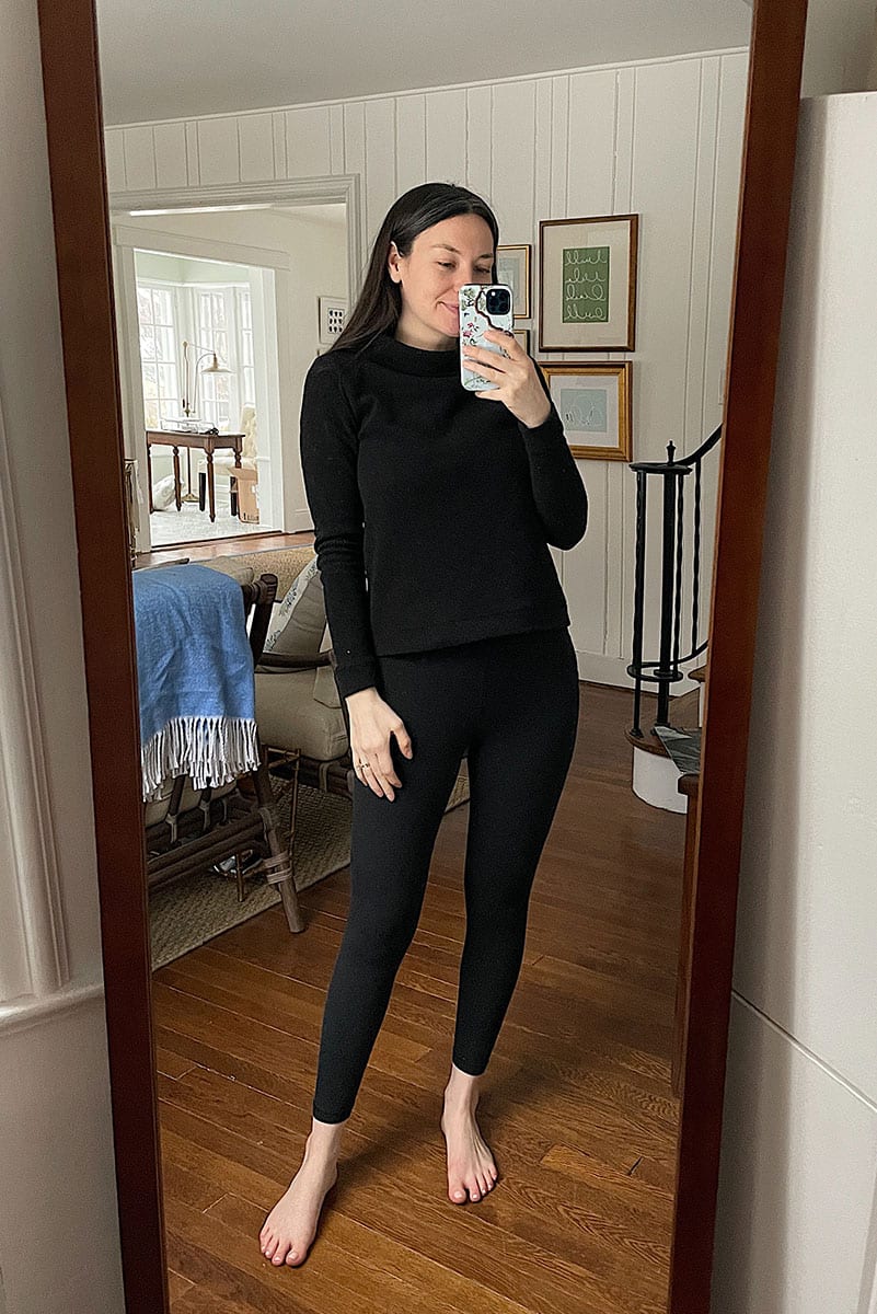 all-black work day outfit