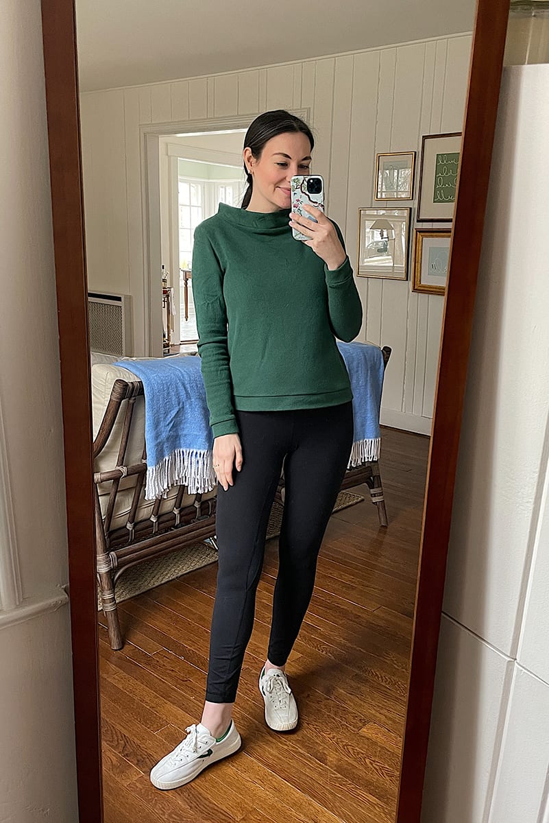 green fleece sweater | WEEK OF OUTFITS 3.23.21