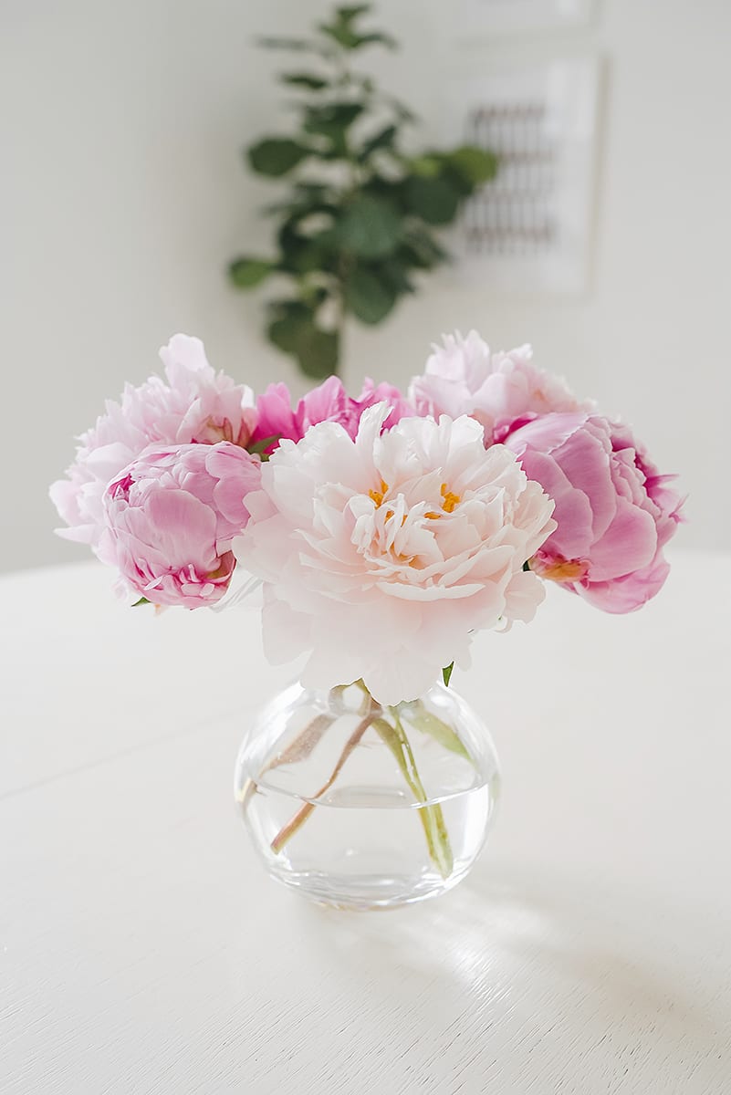 ON MY RADAR 5.14.21 | fresh flowers in vase
