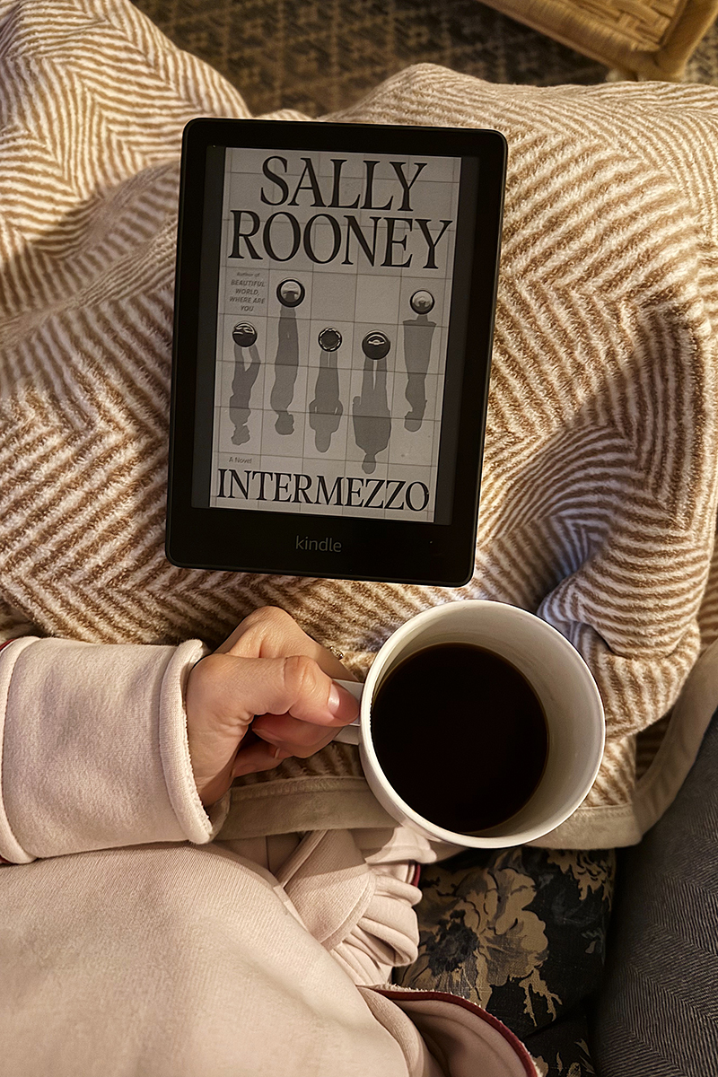 intermezzo by sally rooney on kindle